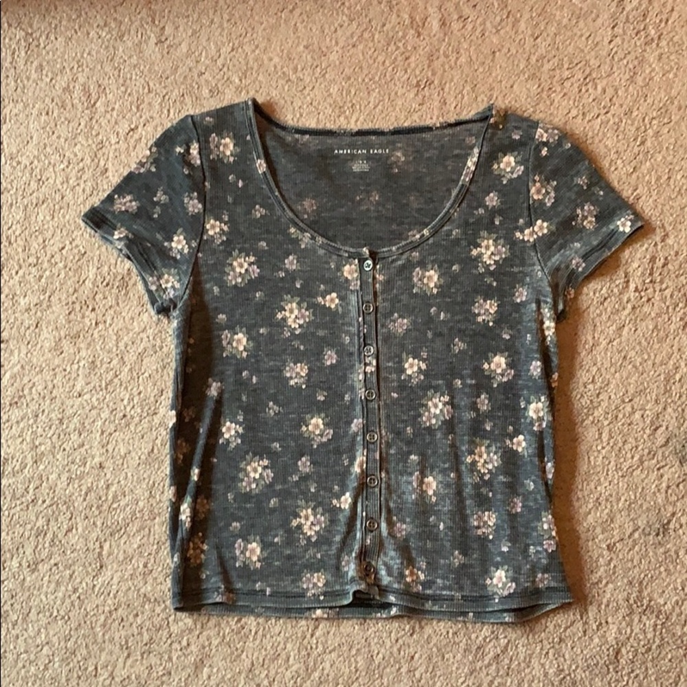 American eagle floral shirt